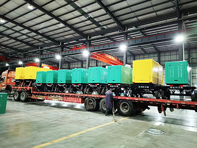 福康斯为国内某高速项目提供100多台移动拖车！